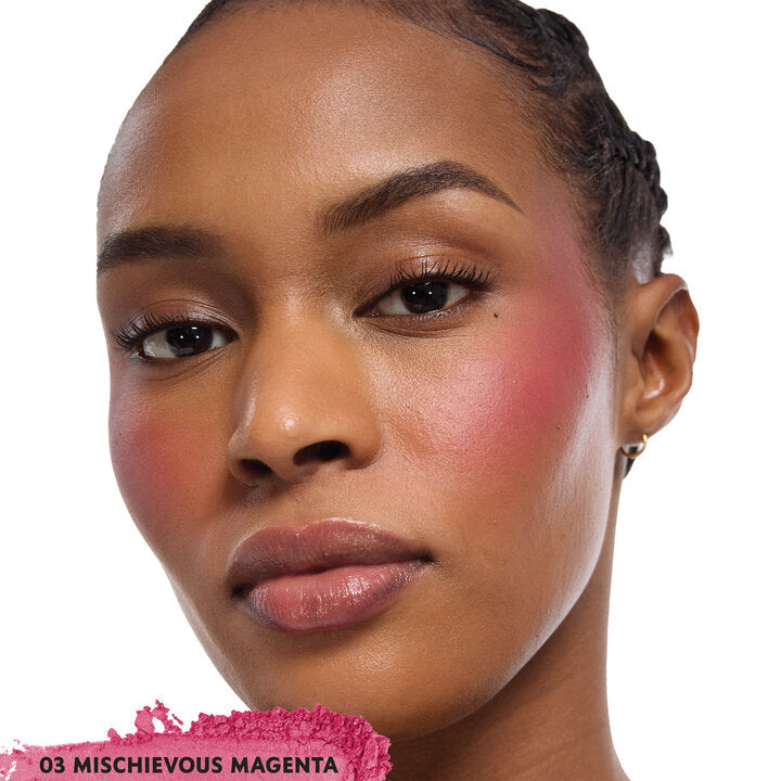MAKE ME BLUSH 24H BUILDABLE BLURRING POWDER BLUSH