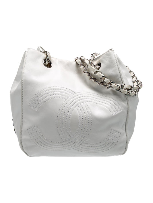 Chanel Vintage CC Lambskin Bucket Bag