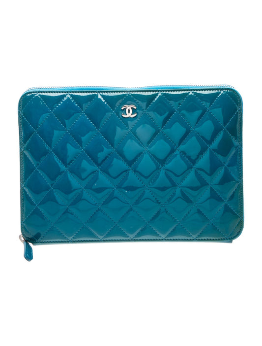 Chanel Quilted Zip Organizer Clutch