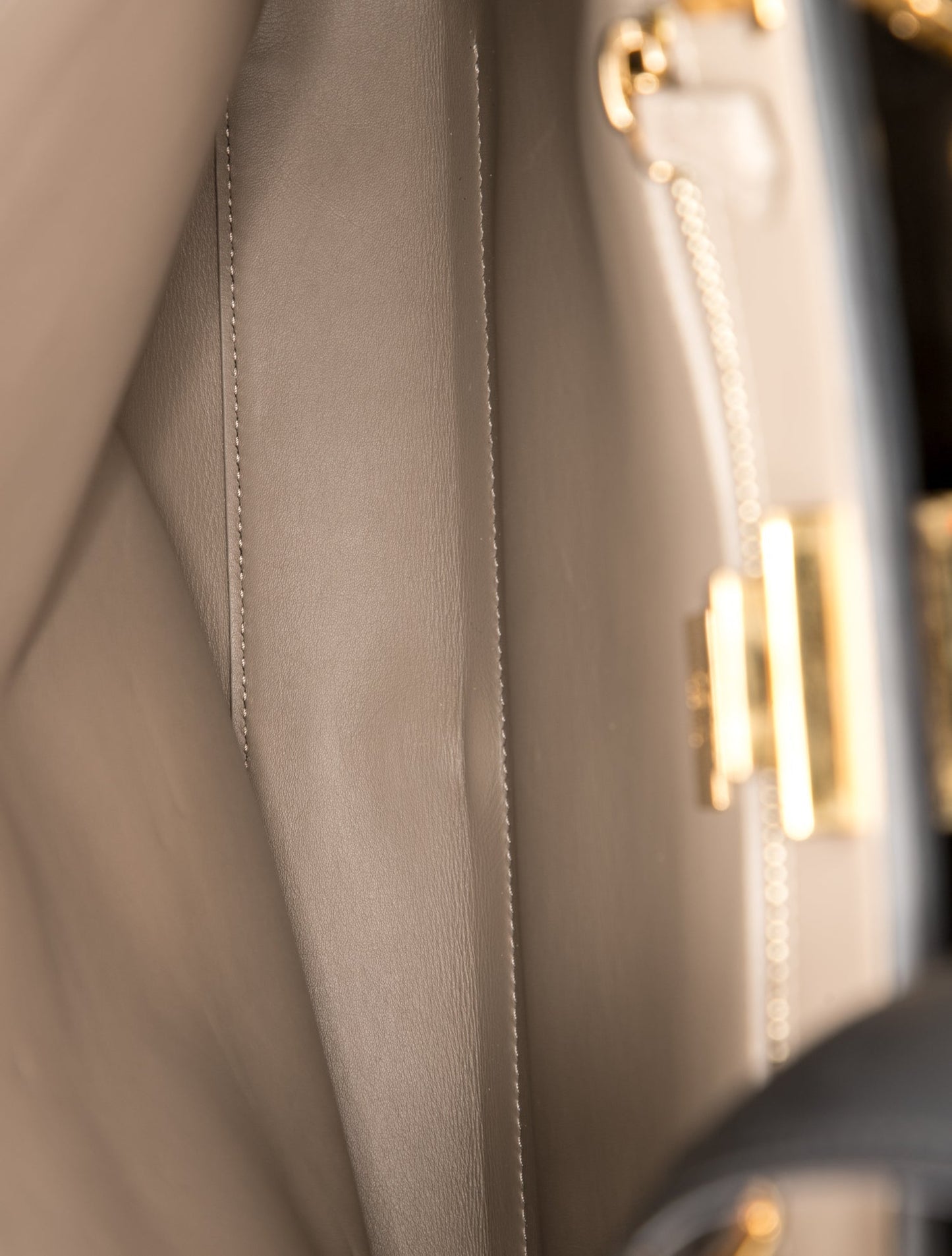 Fendi Leather Peekaboo Essentially Large