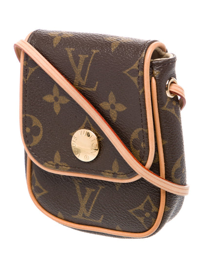 Louis Vuitton LV Monogram Pochette Cancun