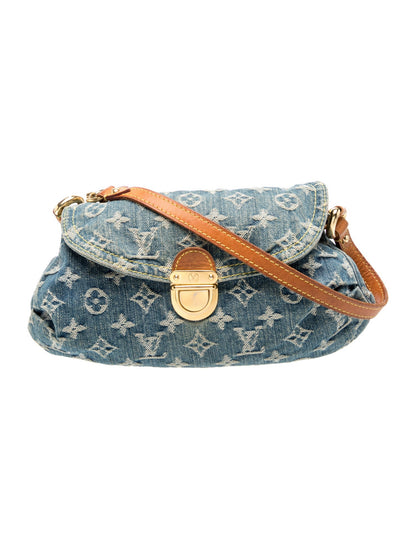 Louis Vuitton LV Monogram Pleaty