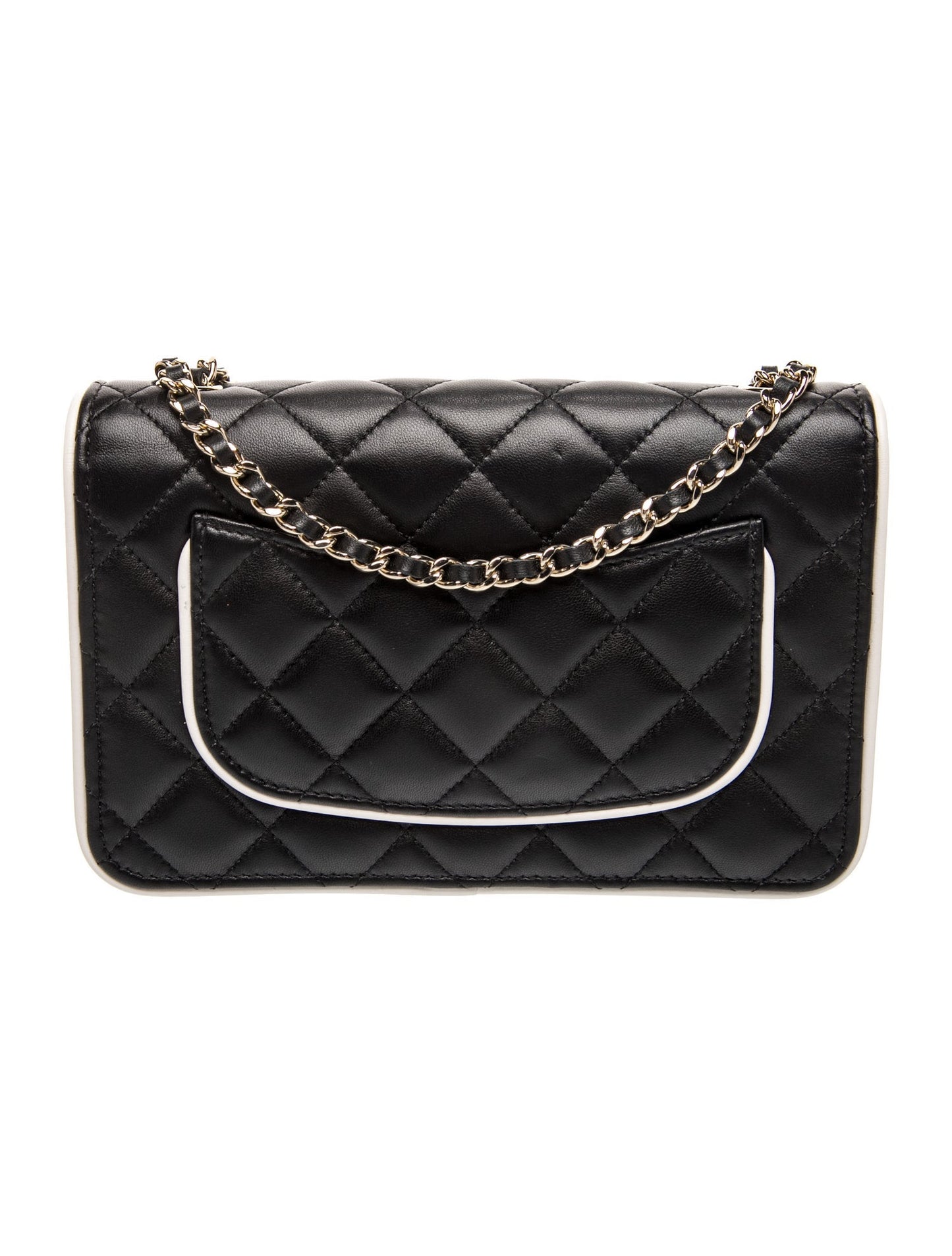 Chanel 2026 CC Quilted Wallet On Chain