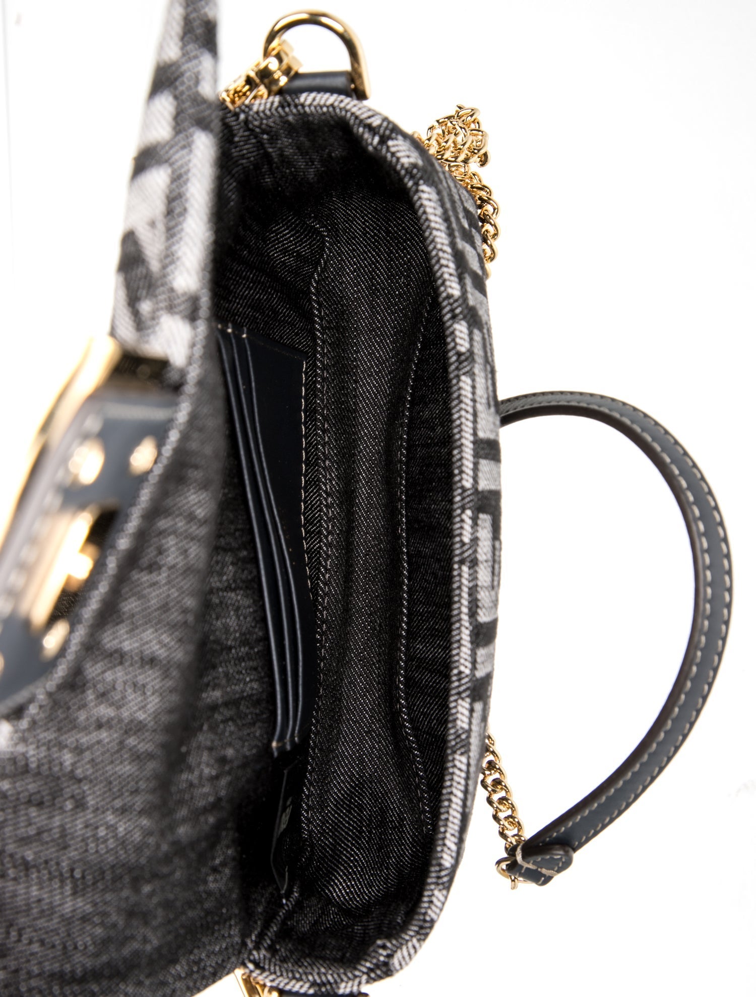 Fendi Zucca FF Baguette 2025