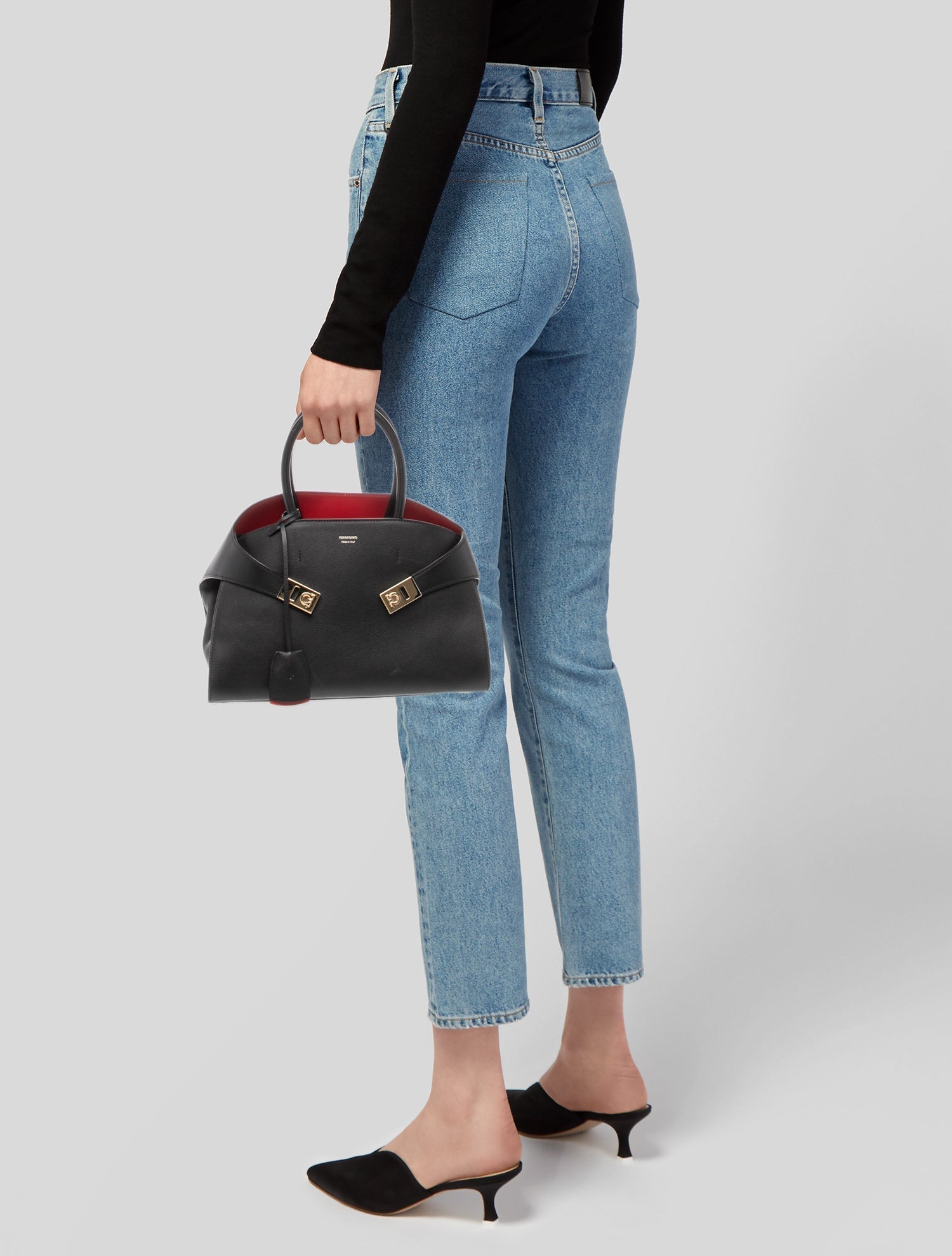 Ferragamo Leather Hug tote bag Small