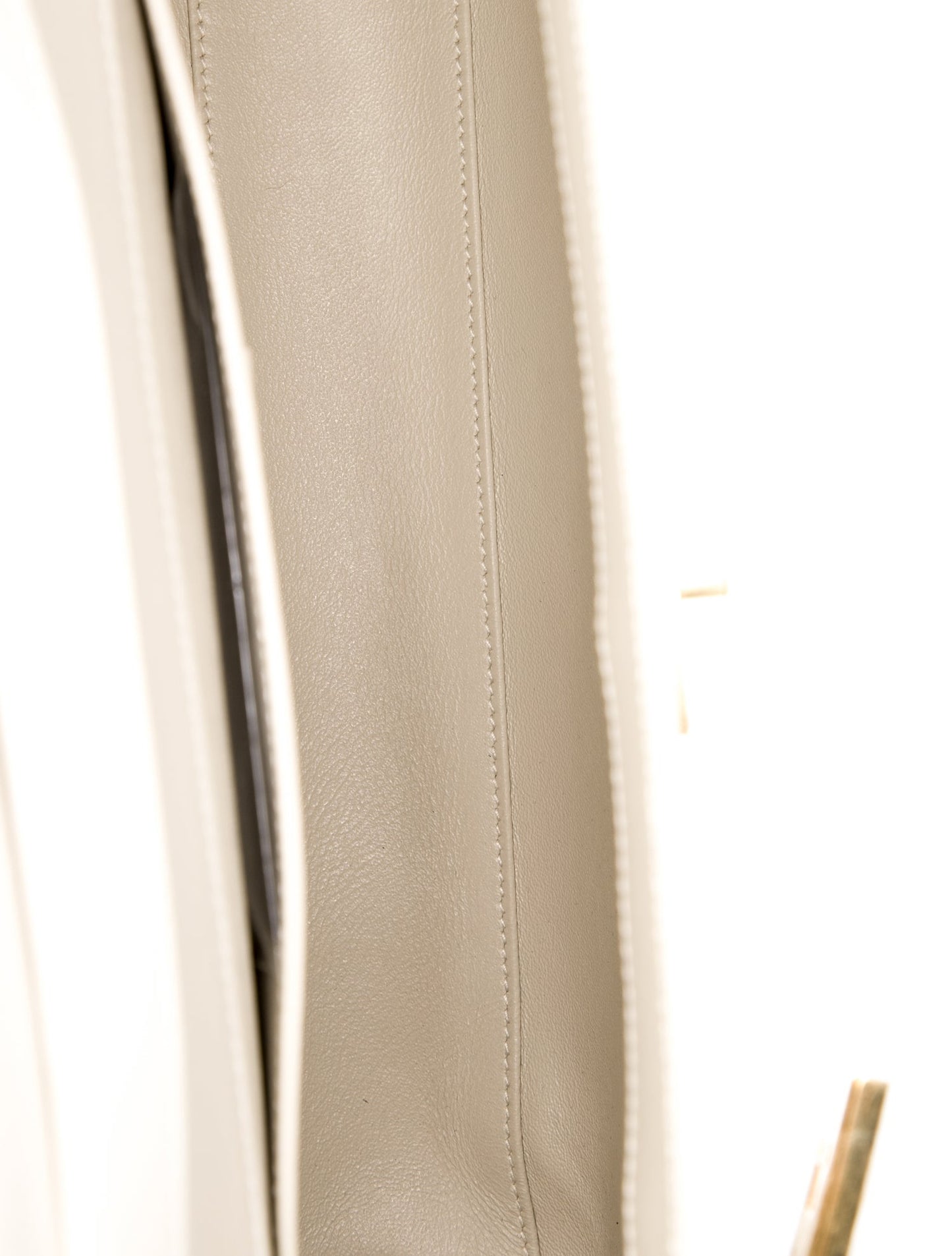 Saint Laurent Leather Manhattan 2021