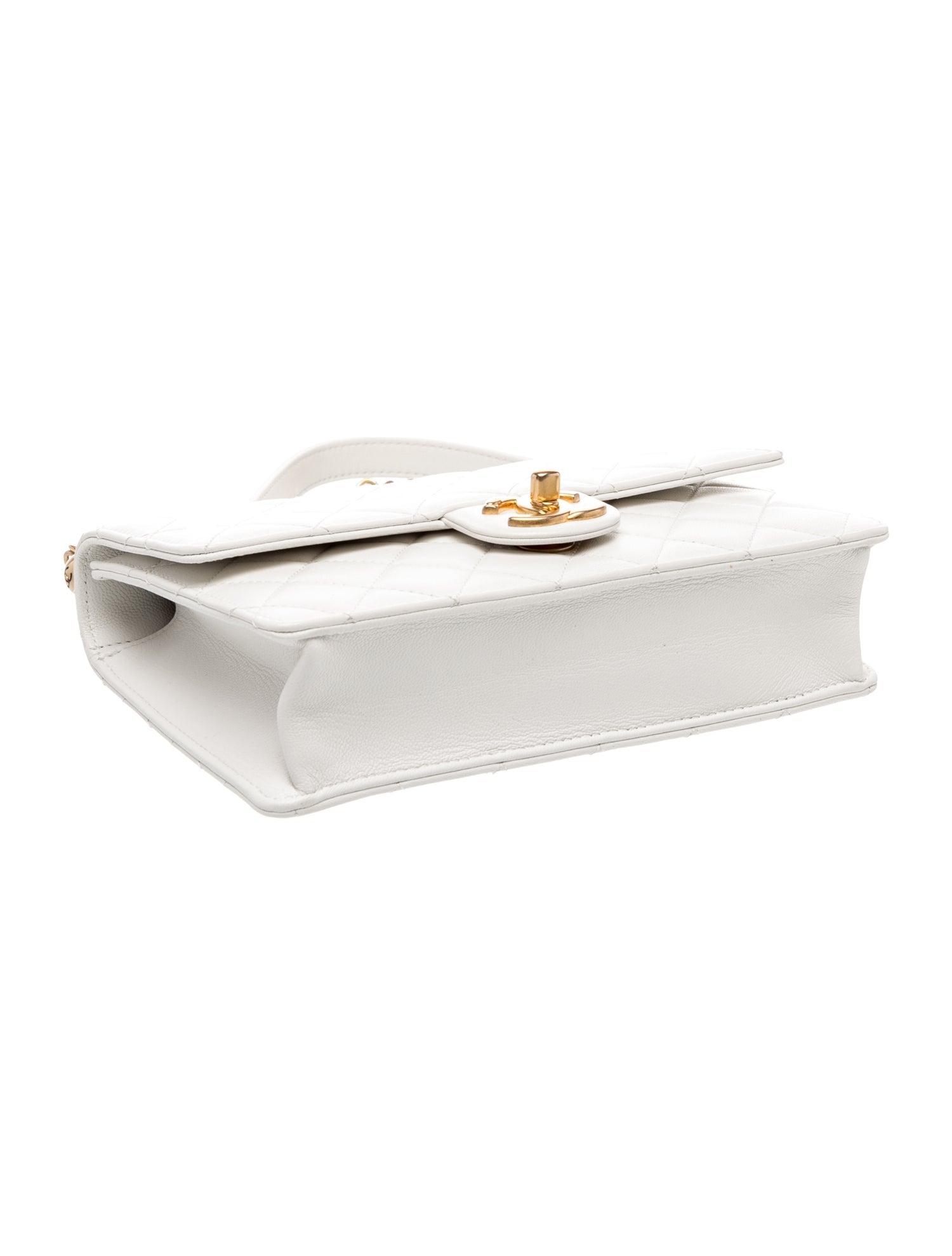 Chanel Chic Pearls Flap Bag