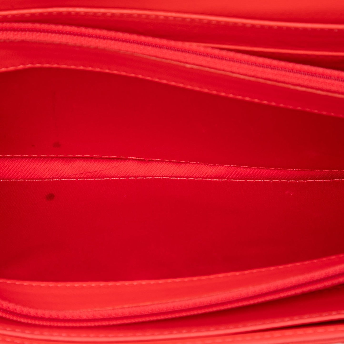 Chanel CC Quilted Lambskin Ultimate Stitch Wallet On Chain