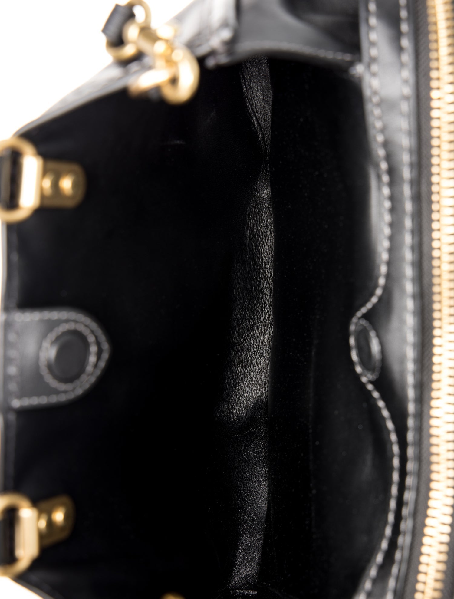 Coach Leather Rogue 31 2026
