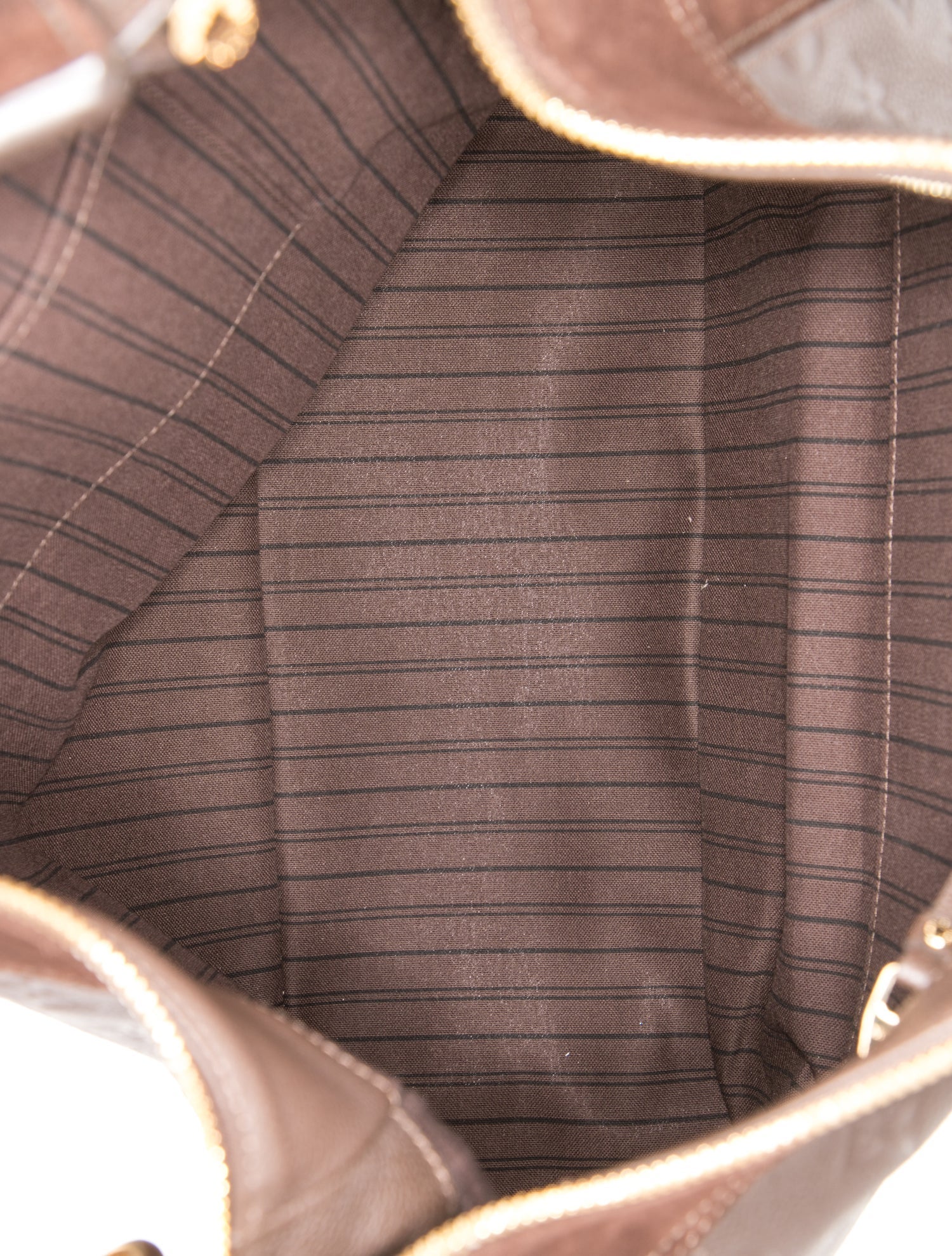 Louis Vuitton LV Monogram Audacieuse