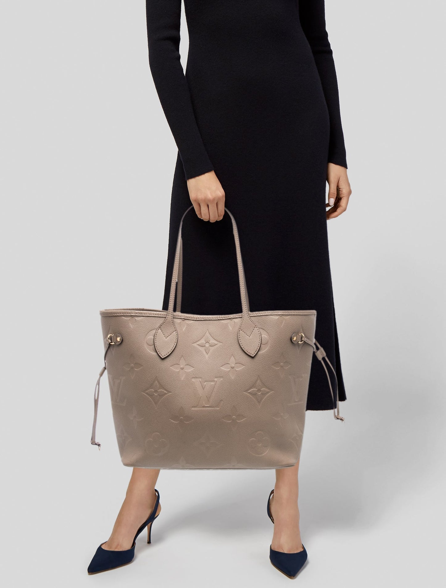Louis Vuitton LV Monogram Neverfull w/Pouch MM