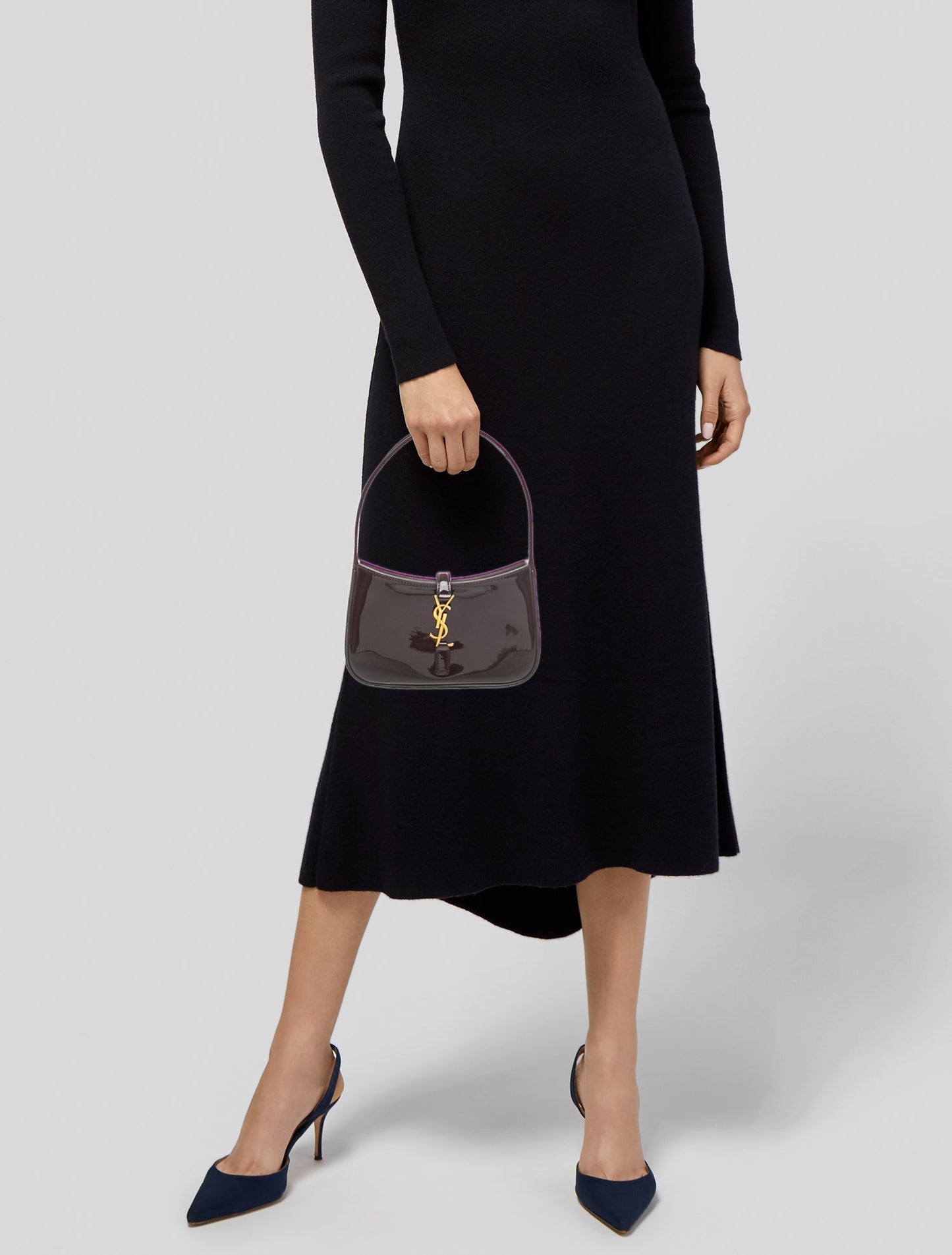 Saint Laurent Signature Le 5 à 7 Mini 2023