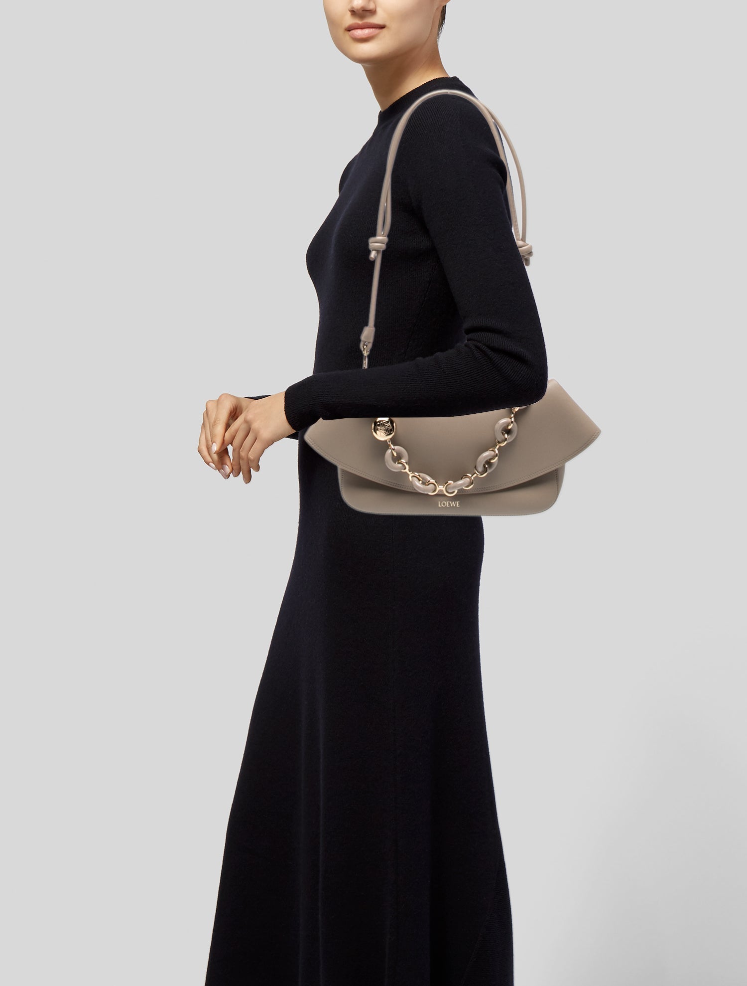 Loewe Leather Ola 2025