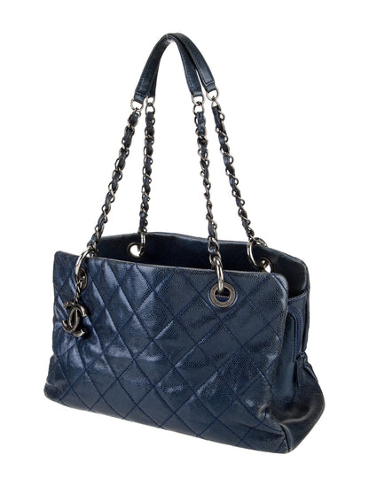 Chanel Small Chic Shopping Tote