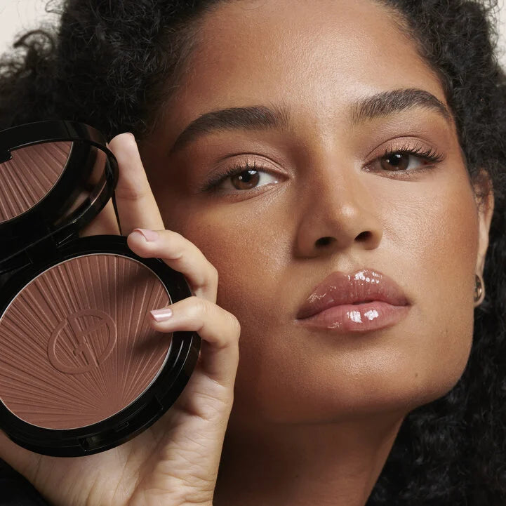 Luminous Silk Creamy Bronzing Powder