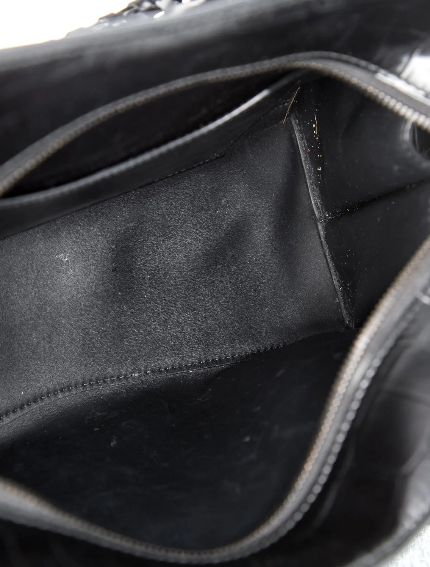 Embossed Leather Classic City Small