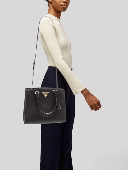 Signature Tote